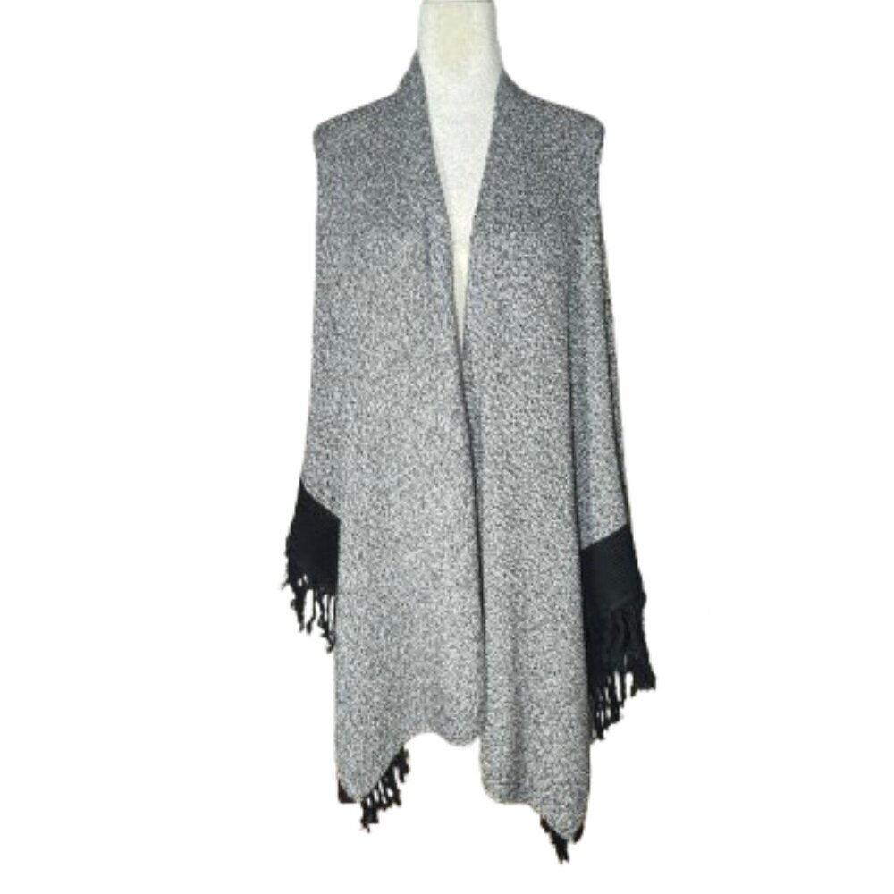 CABI Black and White Women's Wrap Size Small